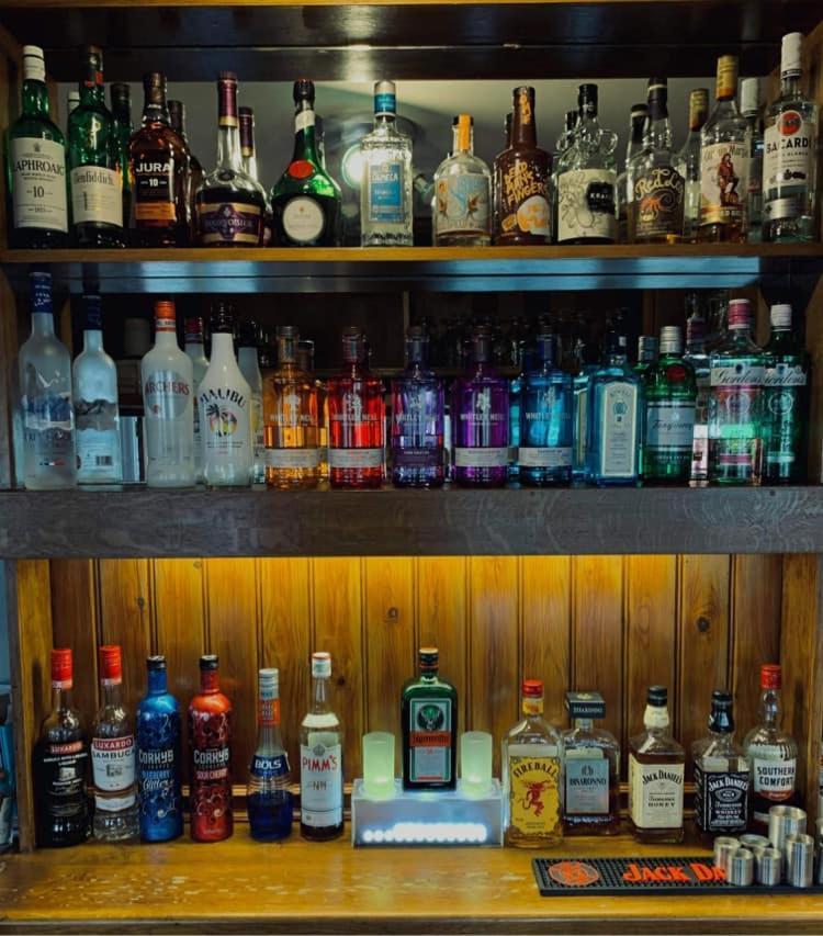 Foulridge The Hare & Hounds Inn מראה חיצוני תמונה