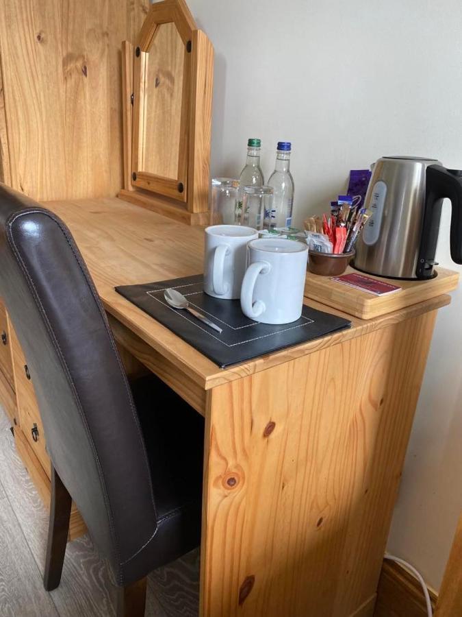 Foulridge The Hare & Hounds Inn מראה חיצוני תמונה
